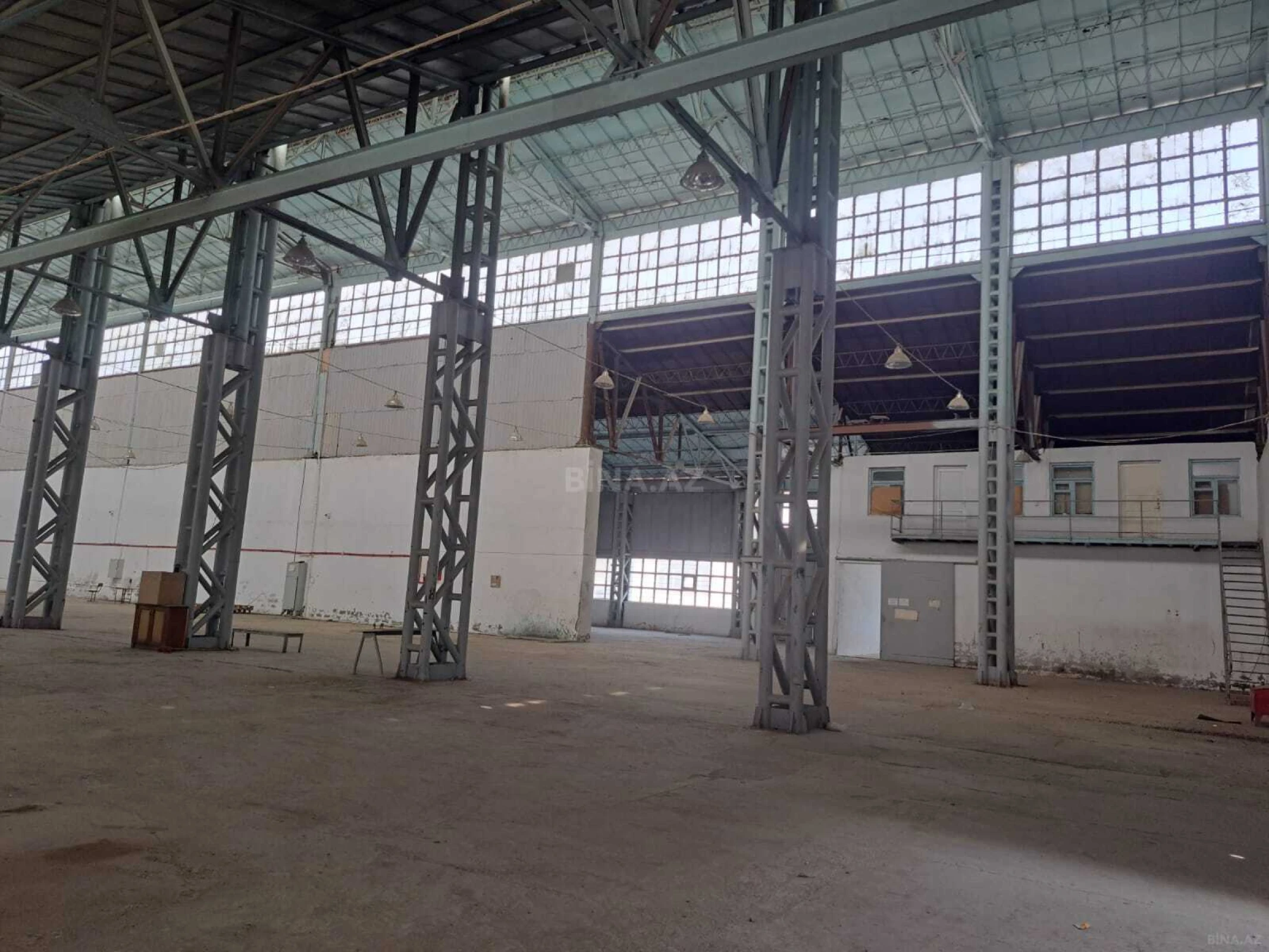 Kirayə verilir obyekt 1800 m²