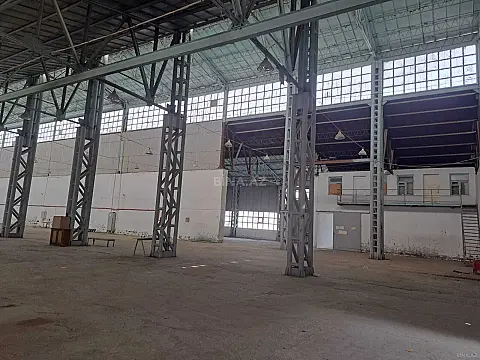 Kirayə verilir obyekt 1800 m²