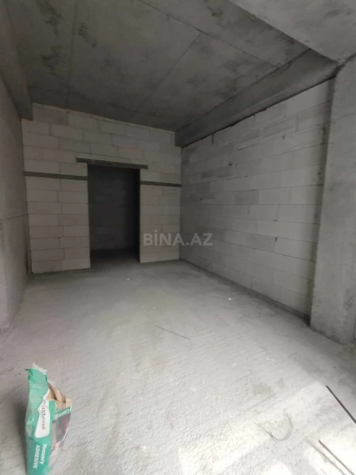 Satılır 3 otaqlı mənzil 134.3 m²