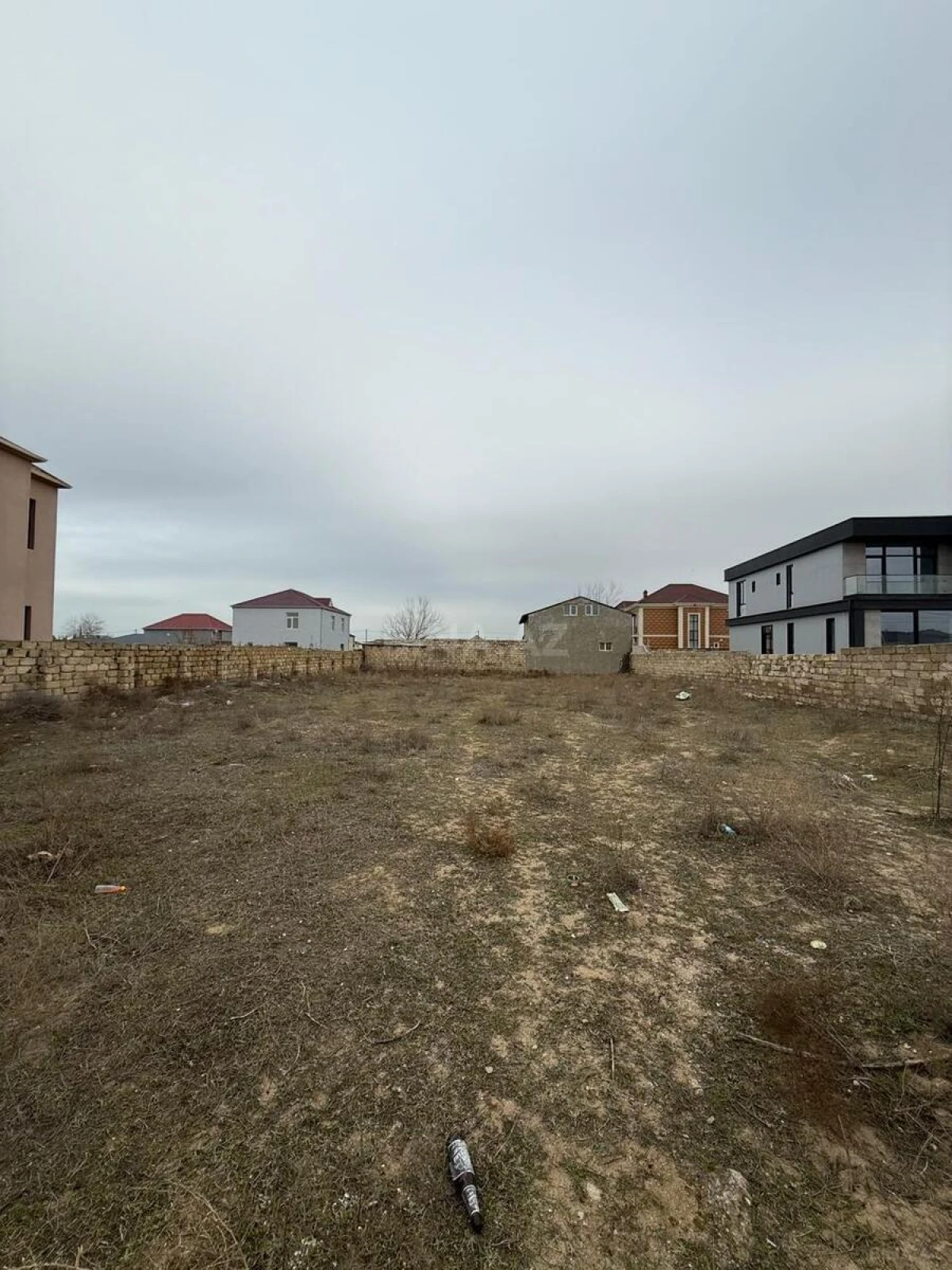 Satılır torpaq sahəsi 12 m²