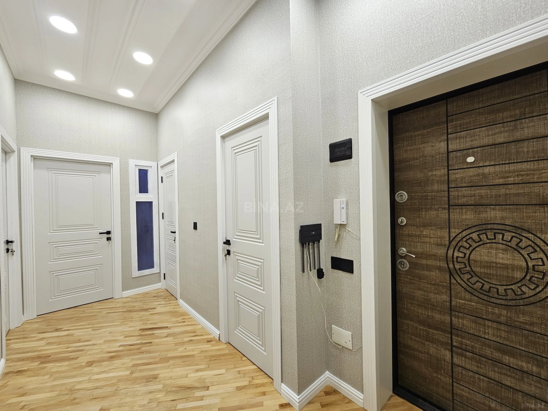 Satılır 3 otaqlı mənzil 72 m²