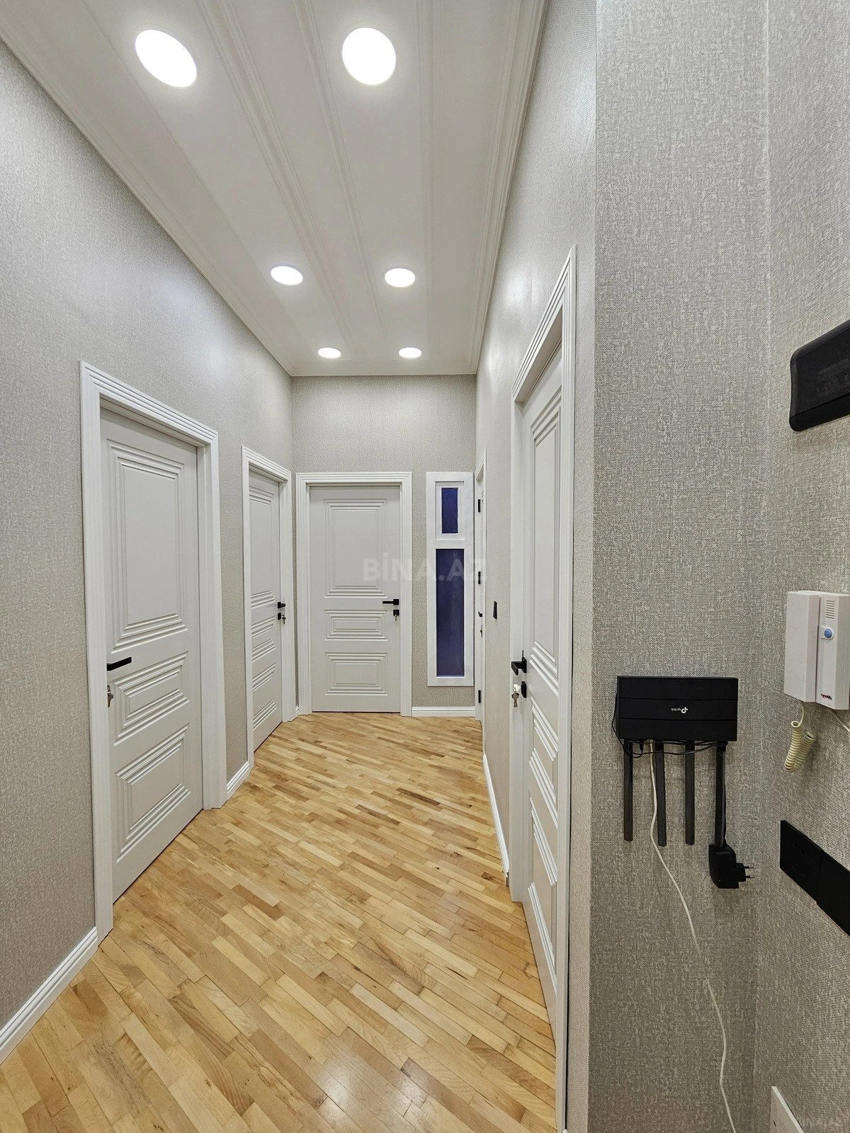 Satılır 3 otaqlı mənzil 72 m²