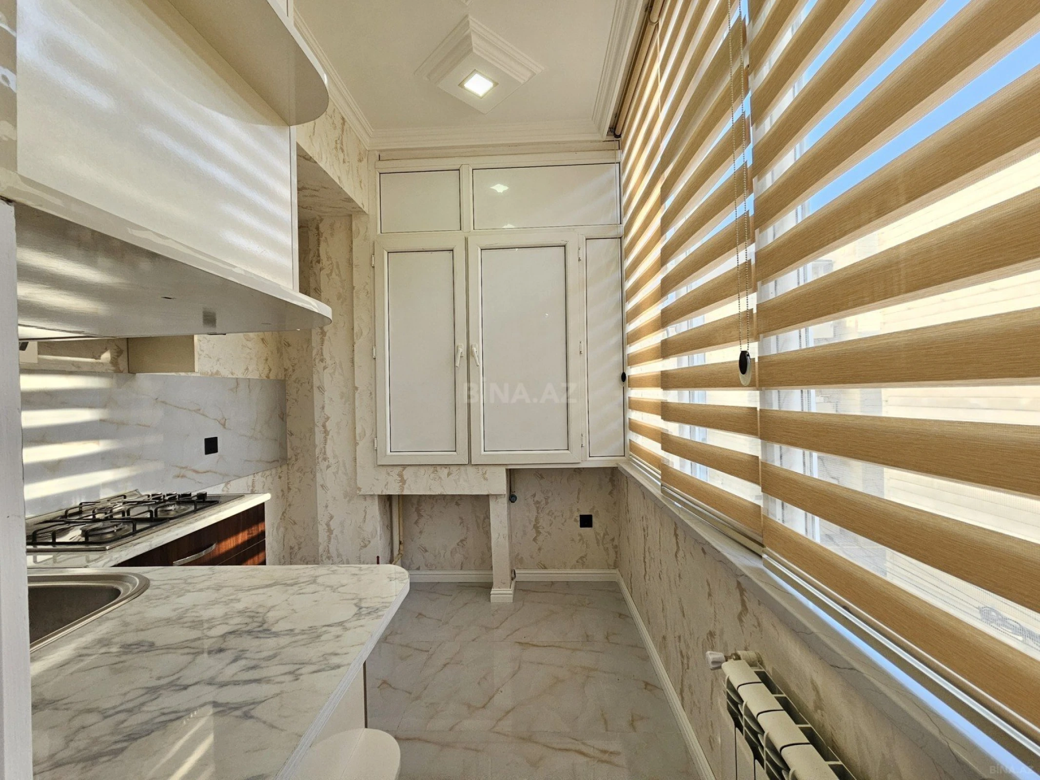 Satılır 3 otaqlı mənzil 72 m²