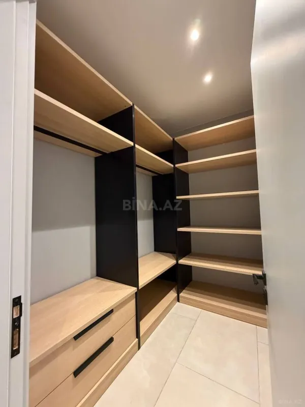 Kirayə verilir 2 otaqlı mənzil 80 m²