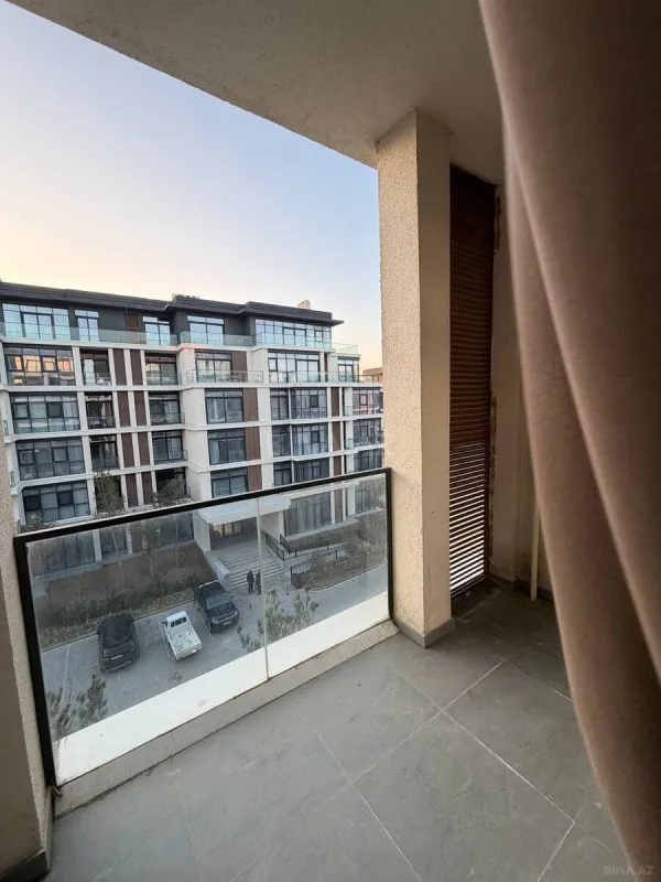 Kirayə verilir 2 otaqlı mənzil 80 m²