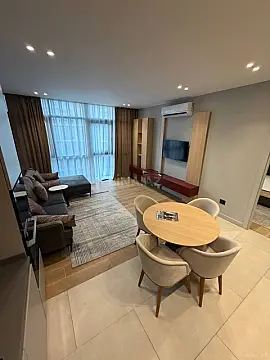 Kirayə verilir 2 otaqlı mənzil 80 m²