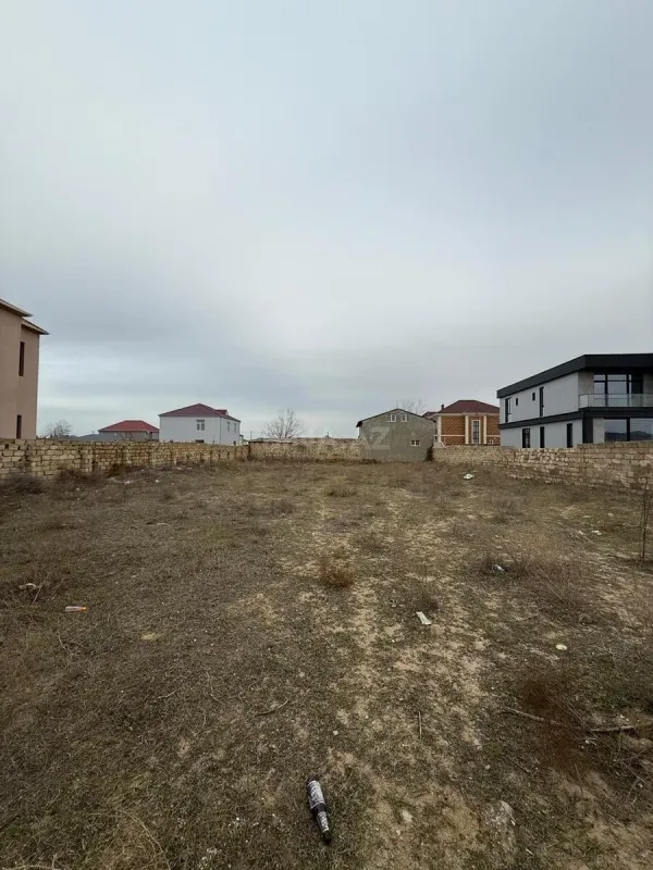 Satılır torpaq sahəsi 12 m²