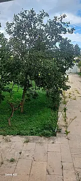 Satılır 12 otaqlı həyət evi 400 m²