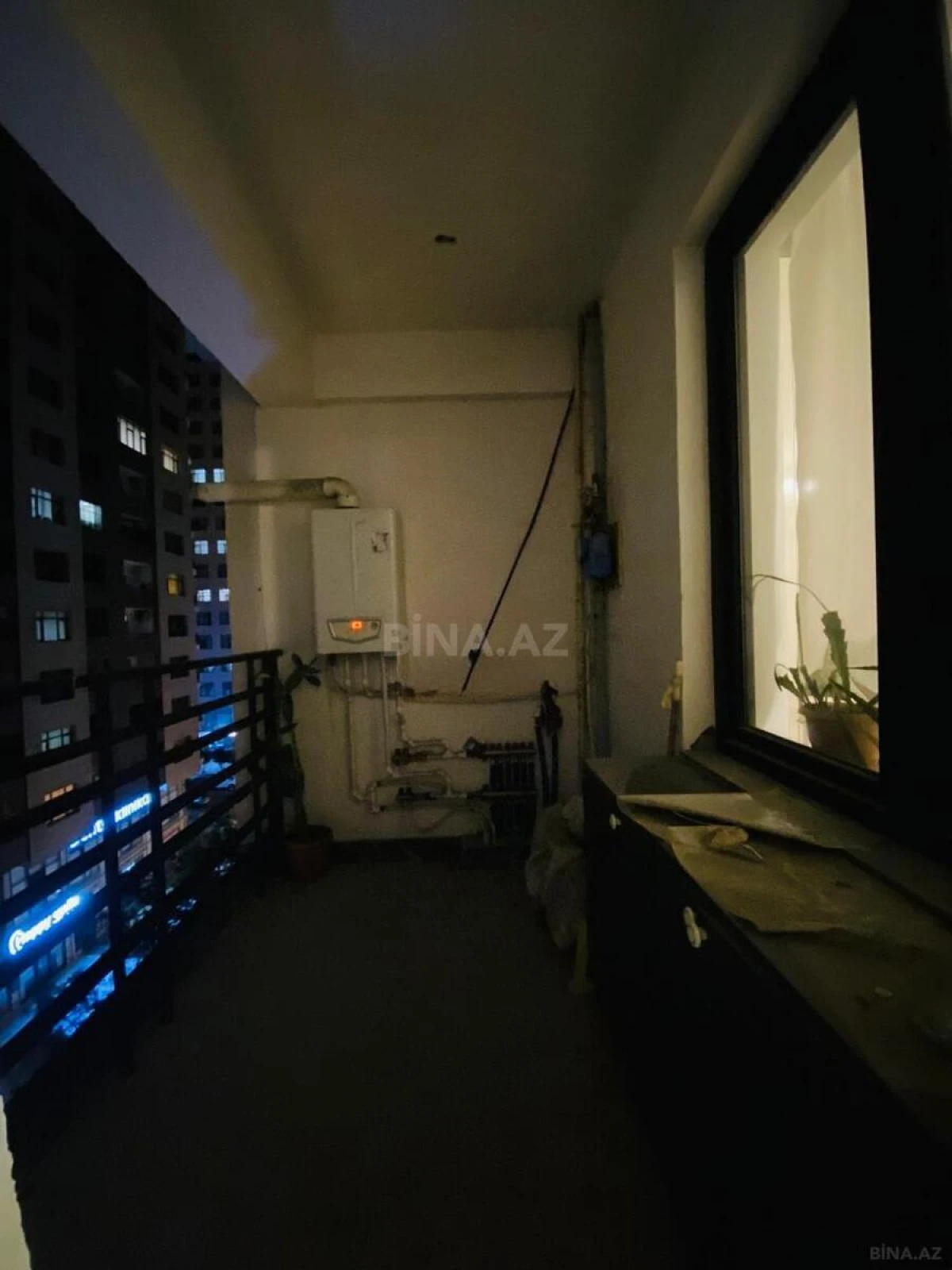 Satılır 3 otaqlı mənzil 115 m²