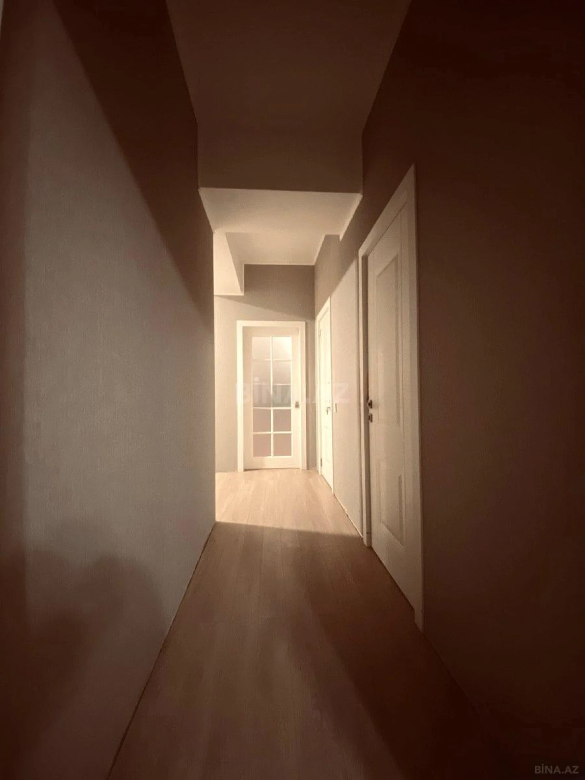 Satılır 3 otaqlı mənzil 115 m²