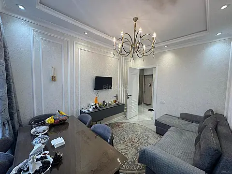 Satılır 2 otaqlı mənzil 53 m²