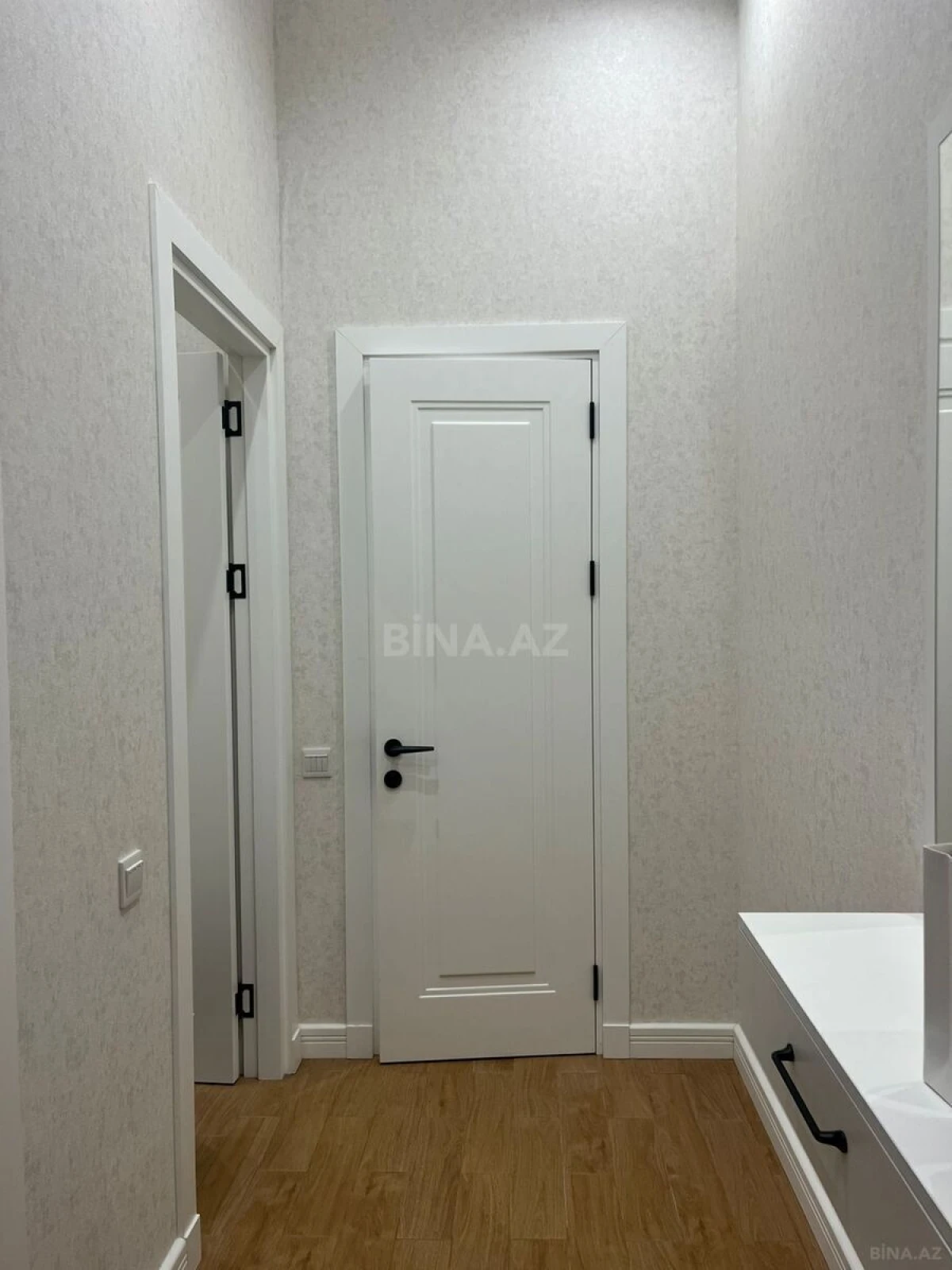 Kirayə verilir 2 otaqlı mənzil 50 m²