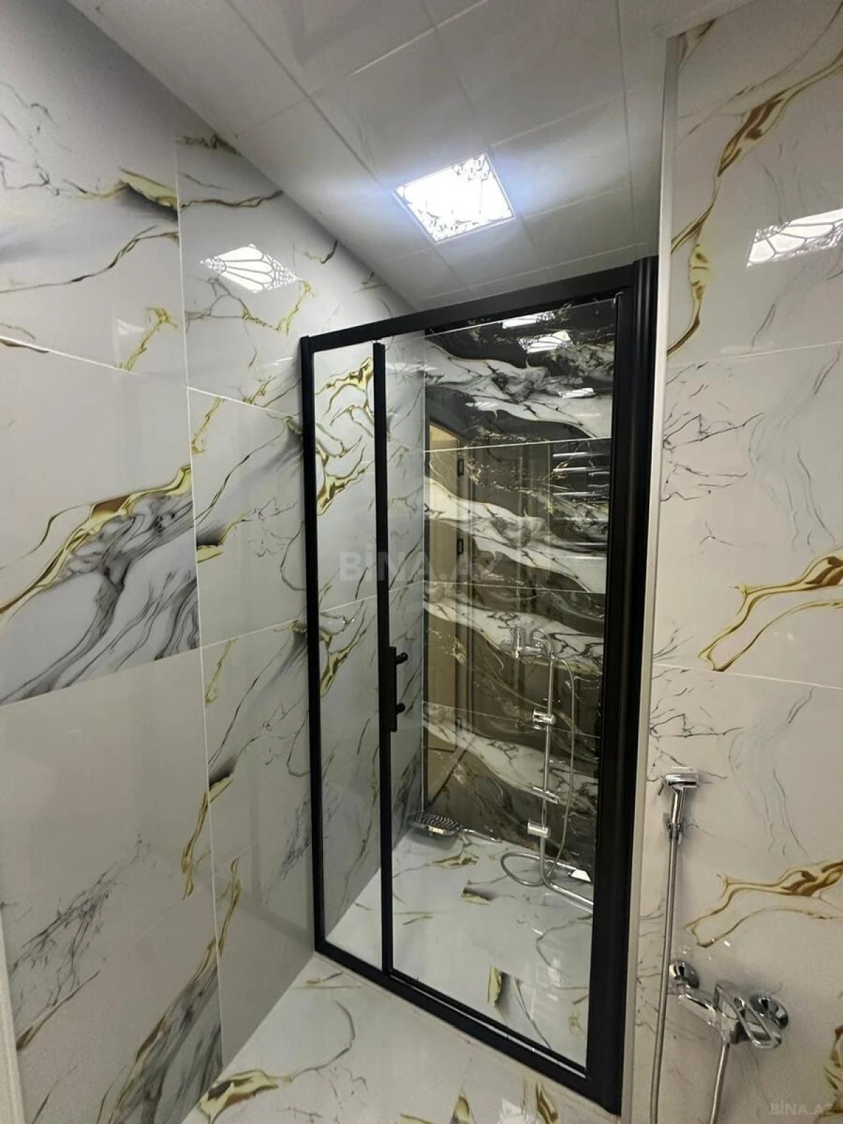 Satılır 3 otaqlı mənzil 60 m²