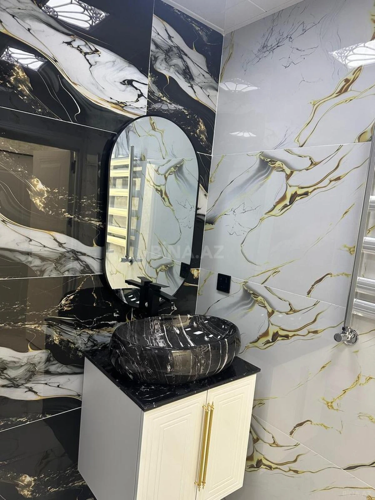 Satılır 3 otaqlı mənzil 60 m²