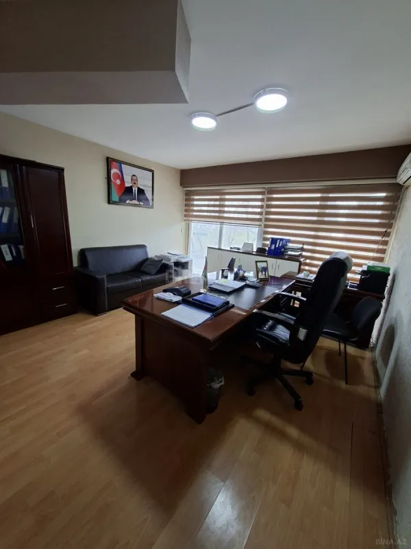 Kirayə verilir 1 otaqlı ofis 30 m²
