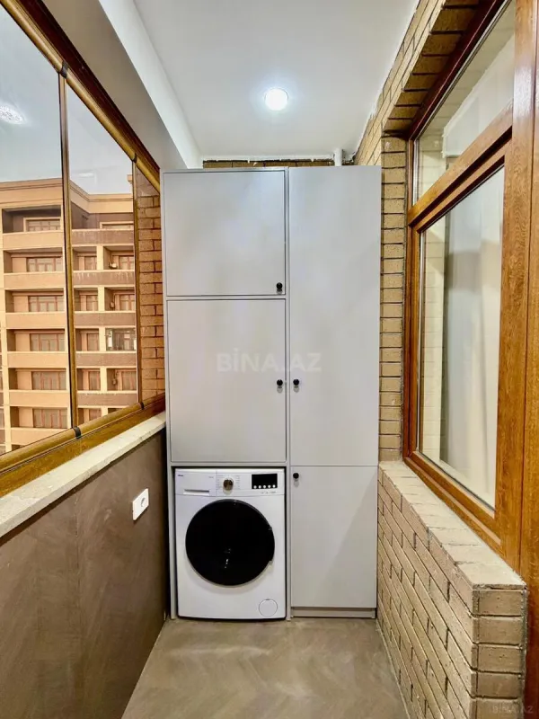 Satılır 3 otaqlı mənzil 108 m²