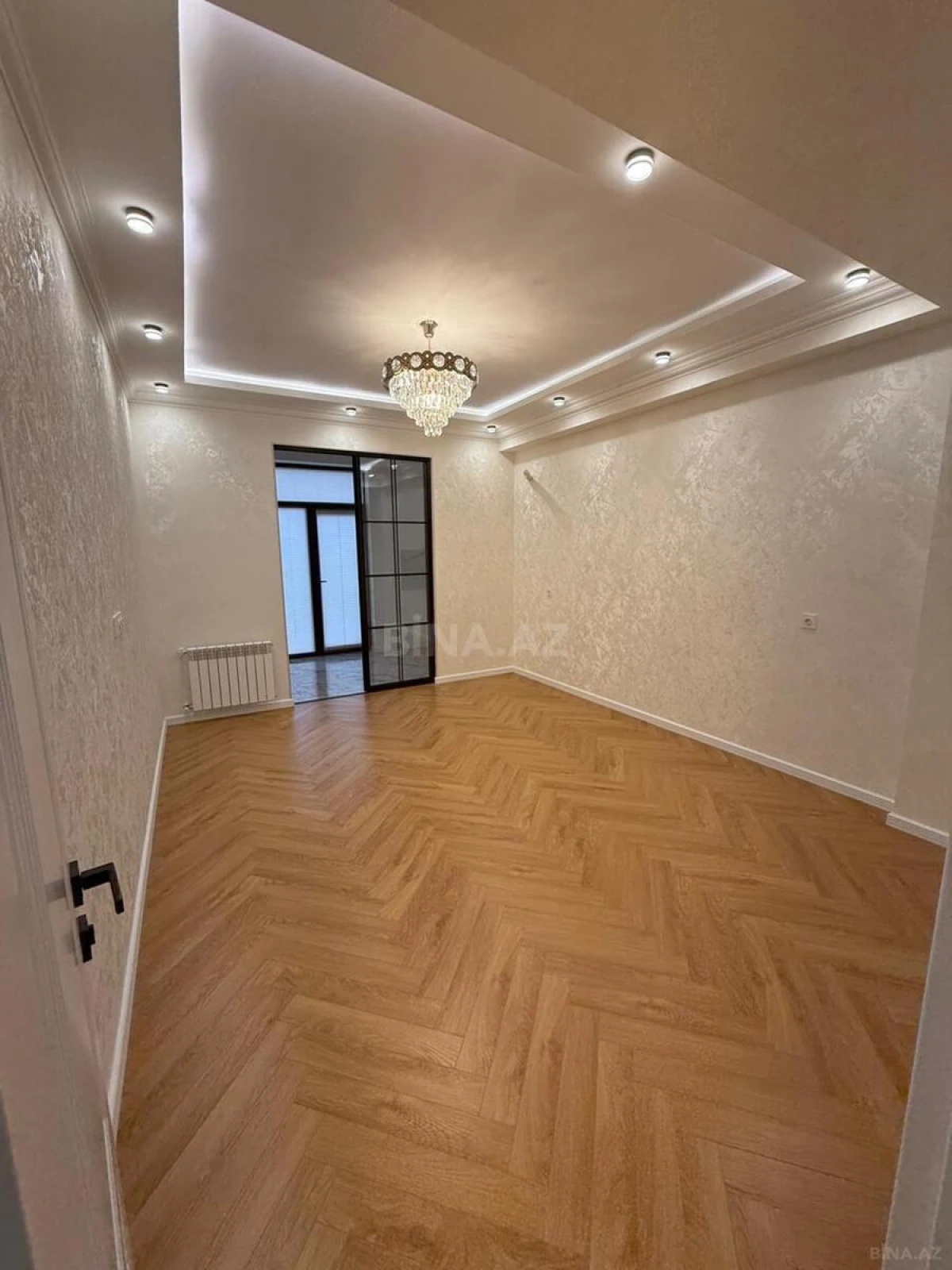 Satılır 2 otaqlı mənzil 65 m²
