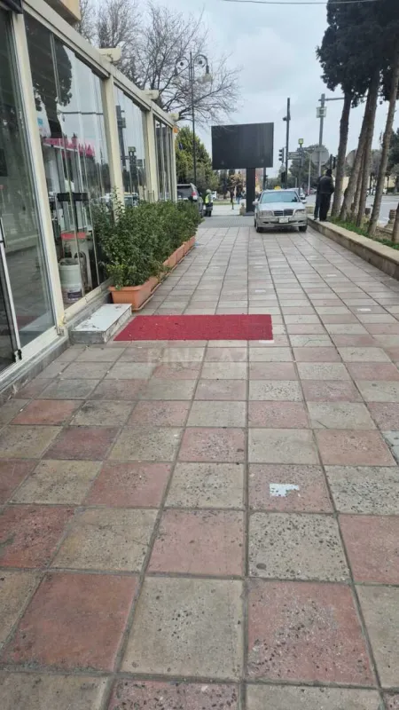 Kirayə verilir obyekt 60 m²