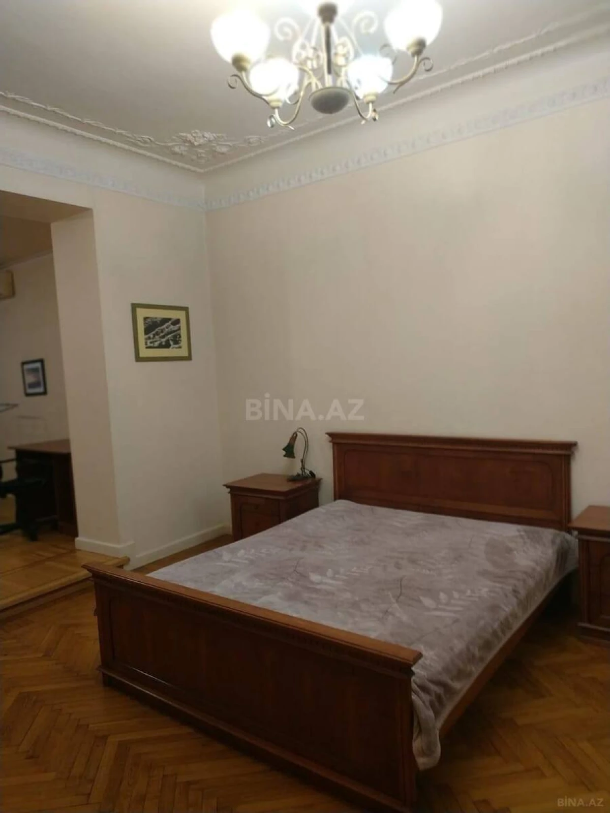 Kirayə verilir 3 otaqlı mənzil 120 m²