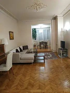 Kirayə verilir 3 otaqlı mənzil 120 m² — Bakı, Sahil qəs. 3 otaq 120.00 m²