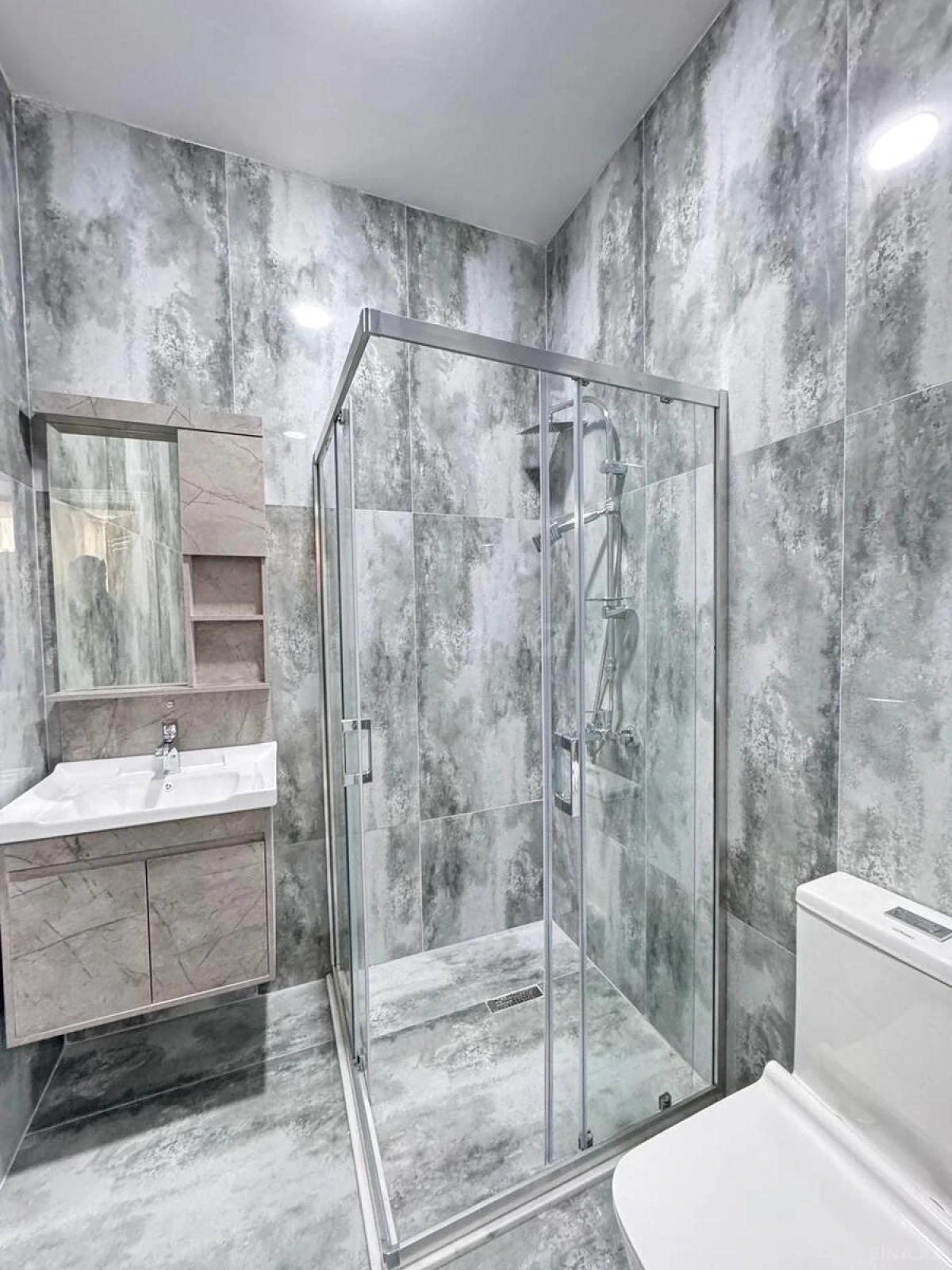 Satılır 4 otaqlı həyət evi 180 m²