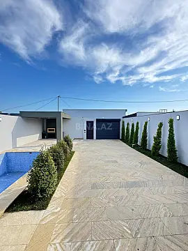 Satılır 4 otaqlı həyət evi 180 m²