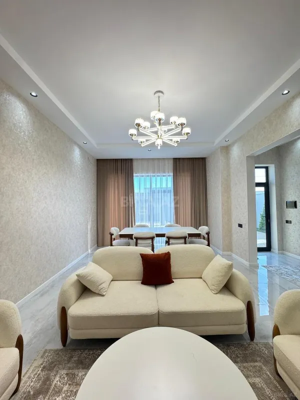 Satılır 4 otaqlı həyət evi 180 m²