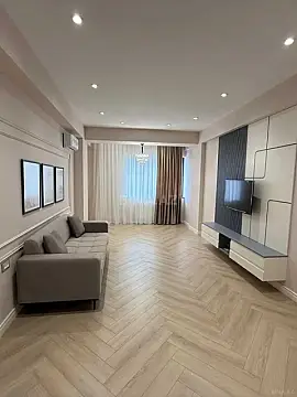 Satılır 2 otaqlı mənzil 67 m²
