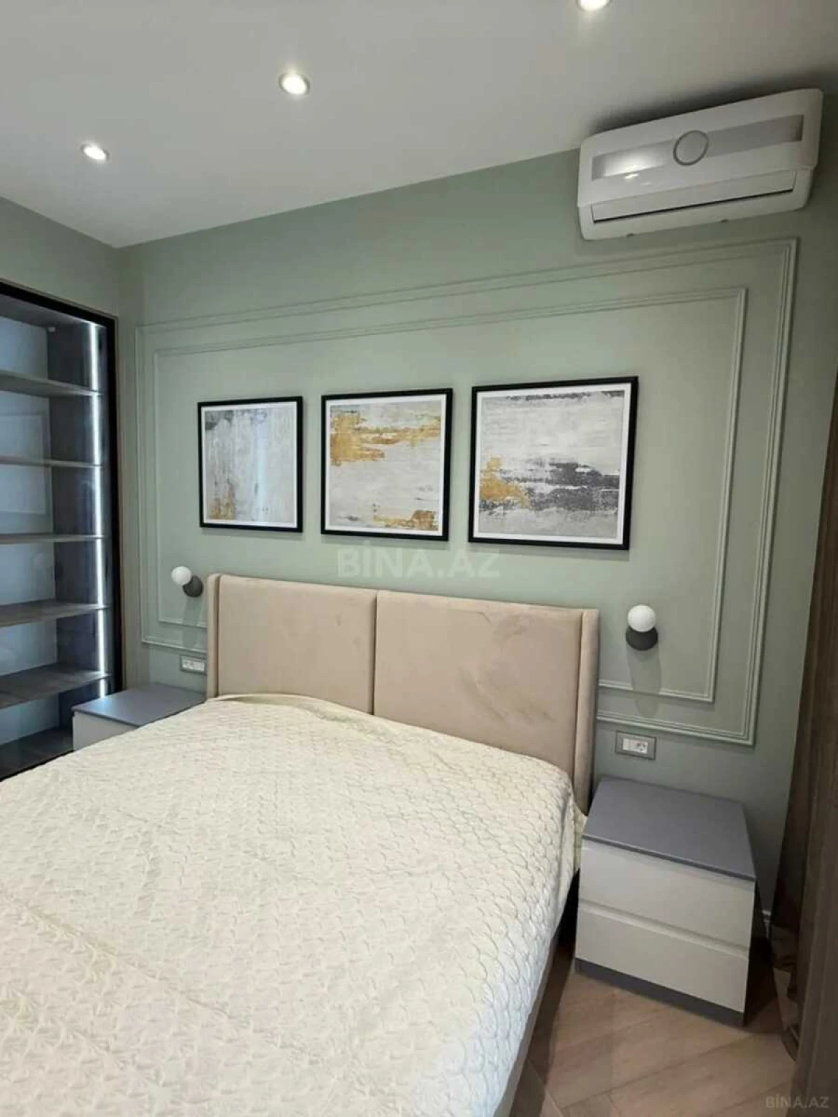 Satılır 2 otaqlı mənzil 67 m²