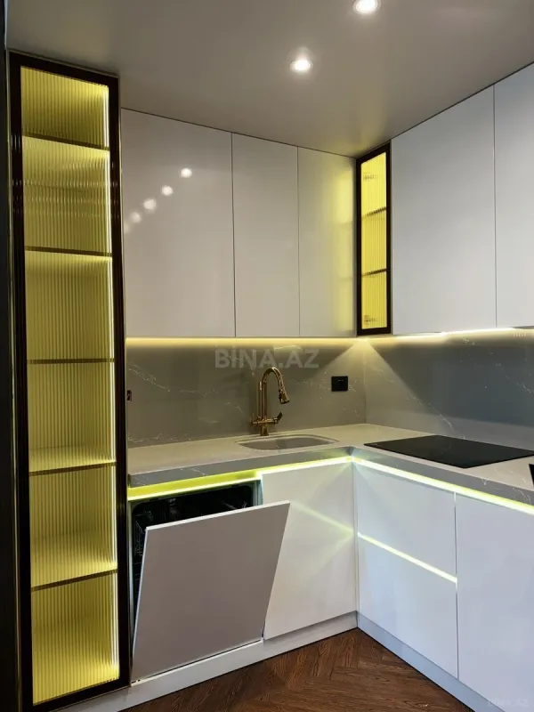 Satılır 3 otaqlı mənzil 92 m²