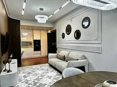 Satılır 3 otaqlı mənzil 92 m²