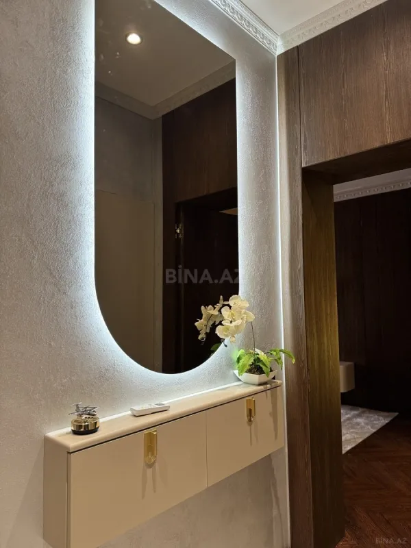 Satılır 3 otaqlı mənzil 92 m²