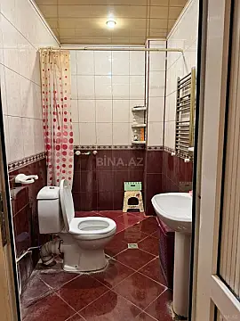 Kirayə verilir 2 otaqlı mənzil 55 m²