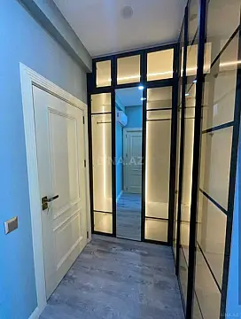 Satılır 3 otaqlı mənzil 101 m²