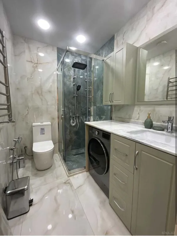 Satılır 3 otaqlı mənzil 101 m²