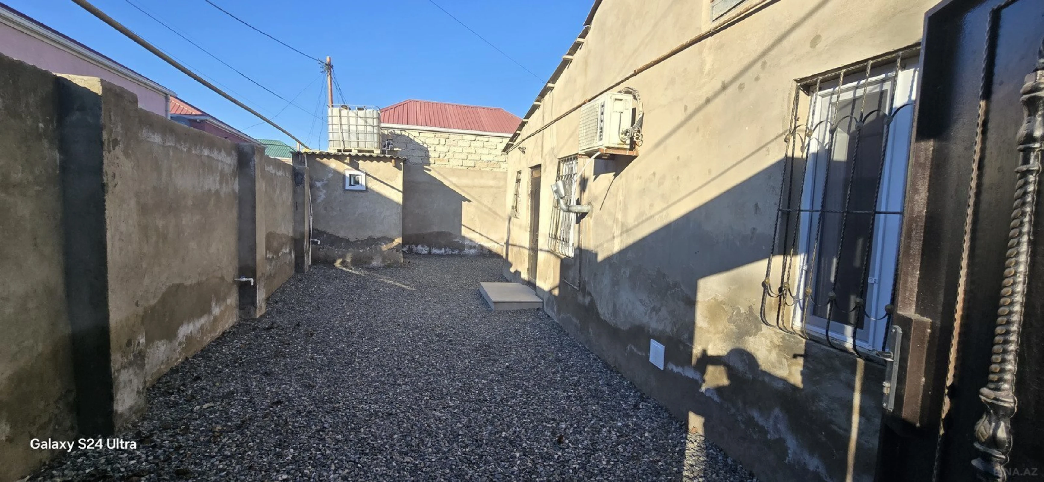Satılır 4 otaqlı həyət evi 100 m²