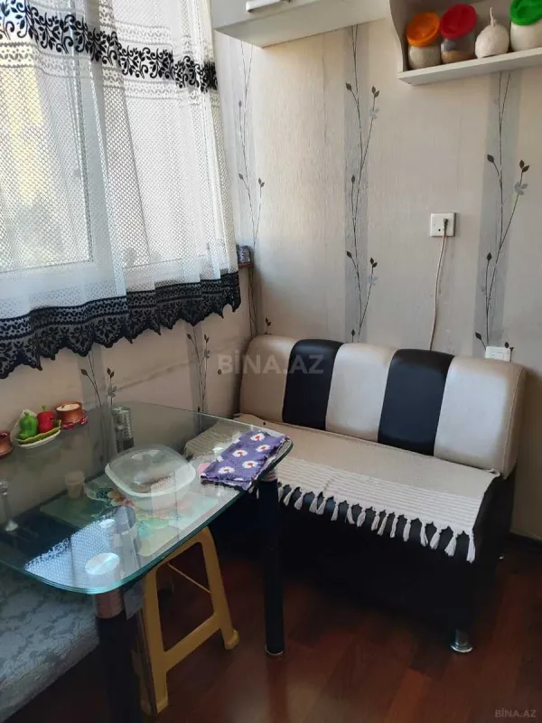 Satılır 2 otaqlı mənzil 70 m²