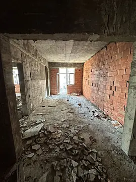 Satılır 1 otaqlı mənzil 71 m²