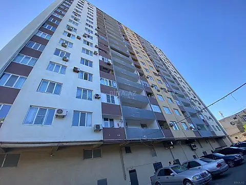 Satılır 1 otaqlı mənzil 71 m²