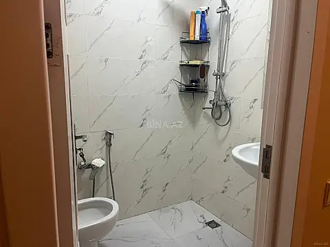 Satılır 3 otaqlı mənzil 70 m²