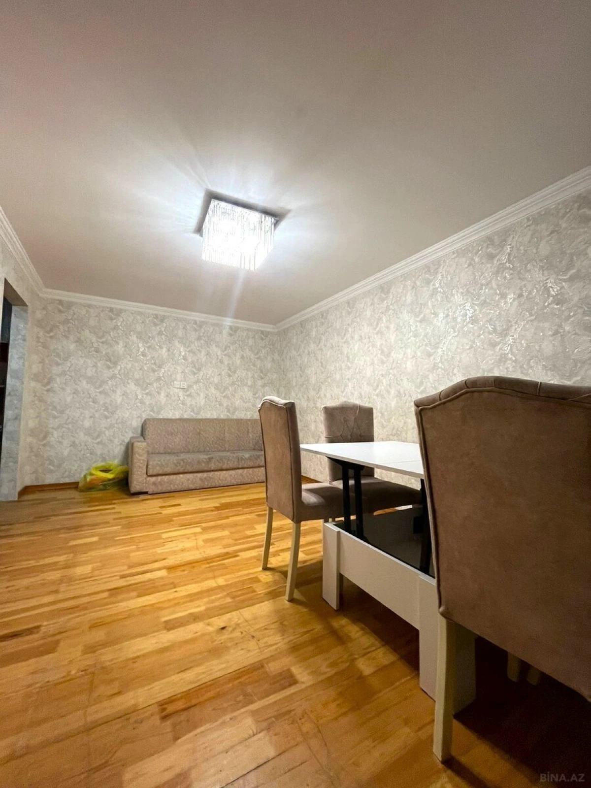 Satılır 3 otaqlı mənzil 60 m²