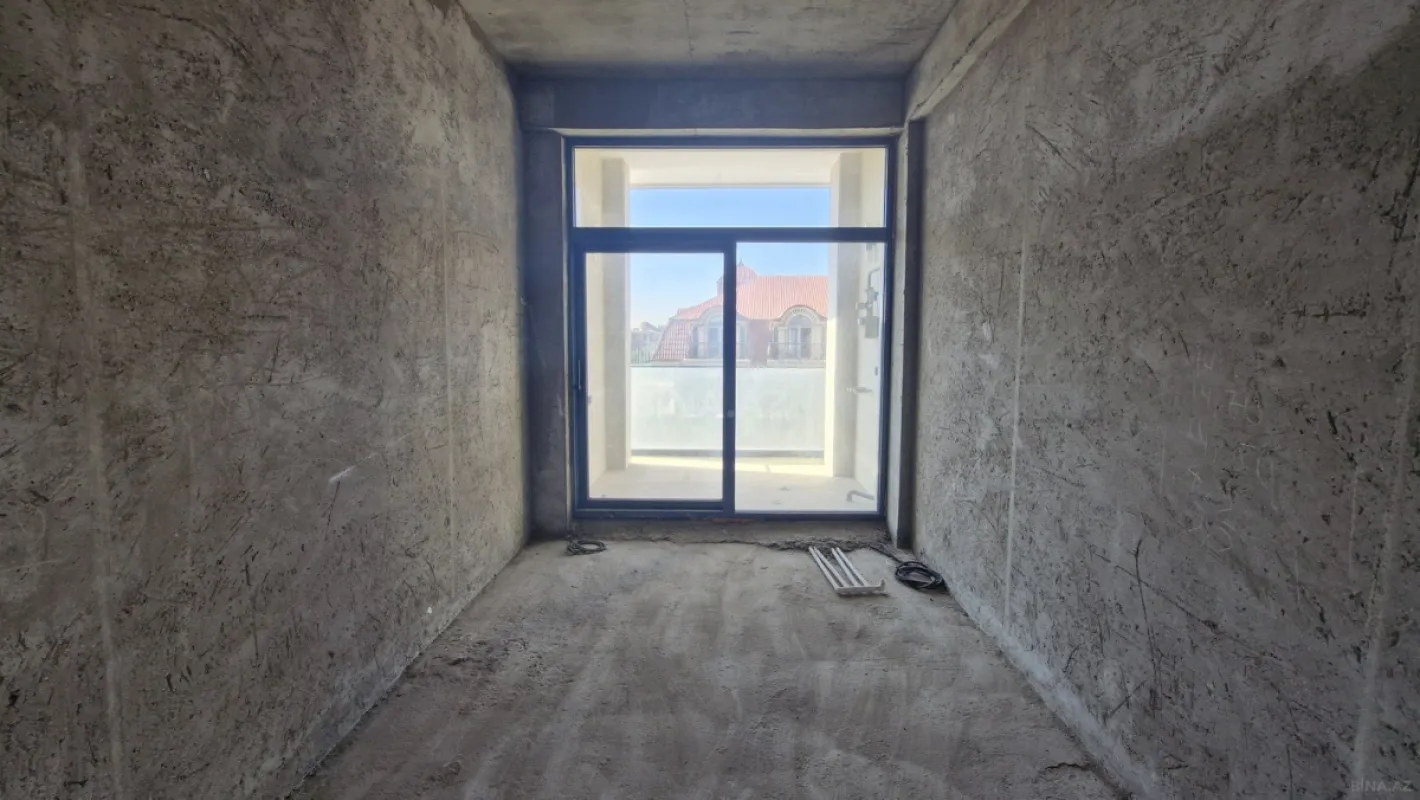 Satılır 2 otaqlı mənzil 67 m²