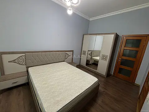 Kirayə verilir 3 otaqlı mənzil 105 m²