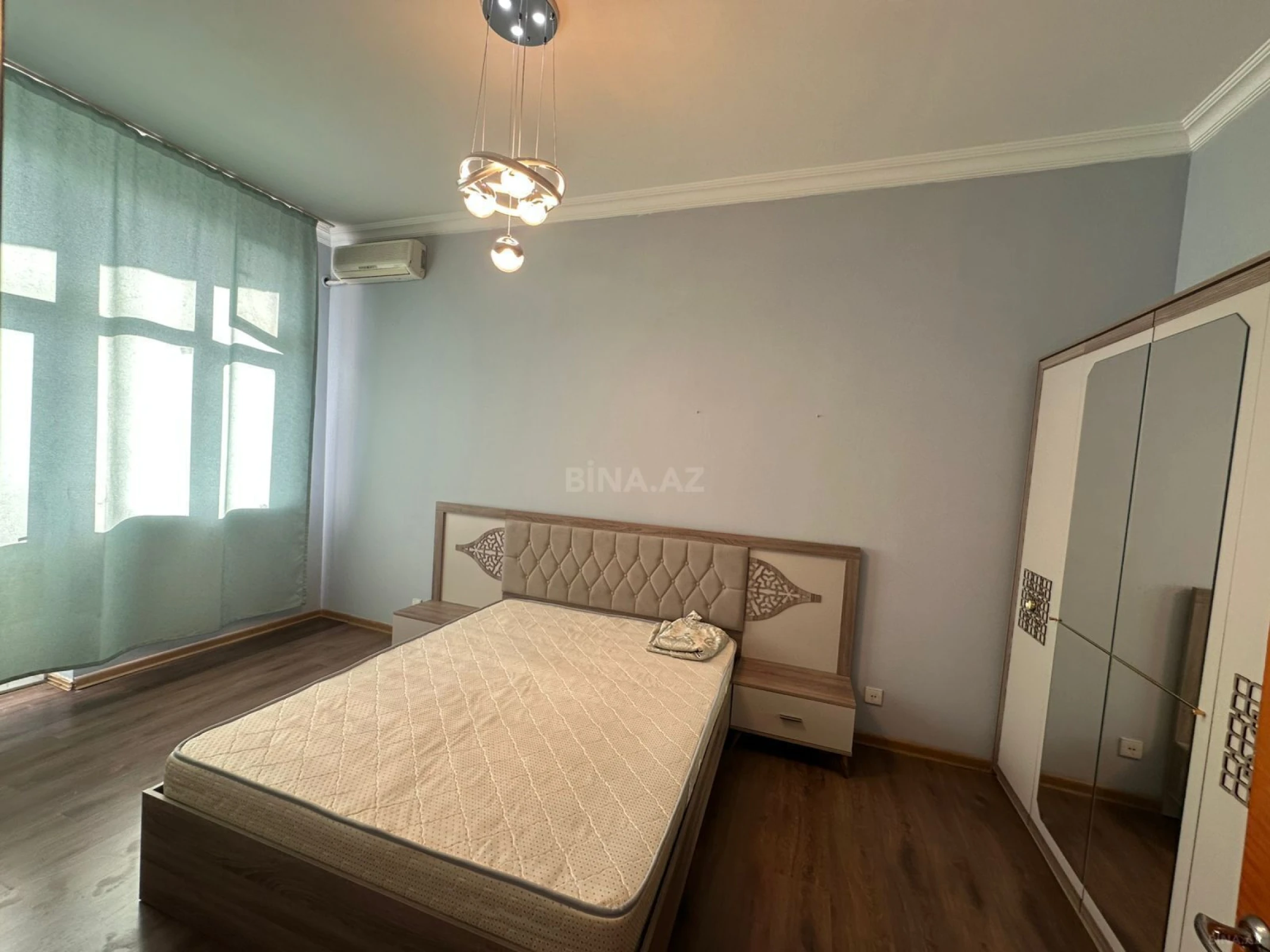 Kirayə verilir 3 otaqlı mənzil 105 m²