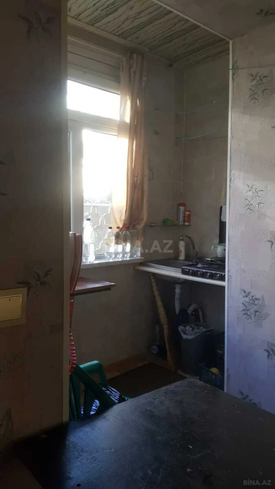 Satılır 4 otaqlı mənzil 100 m²