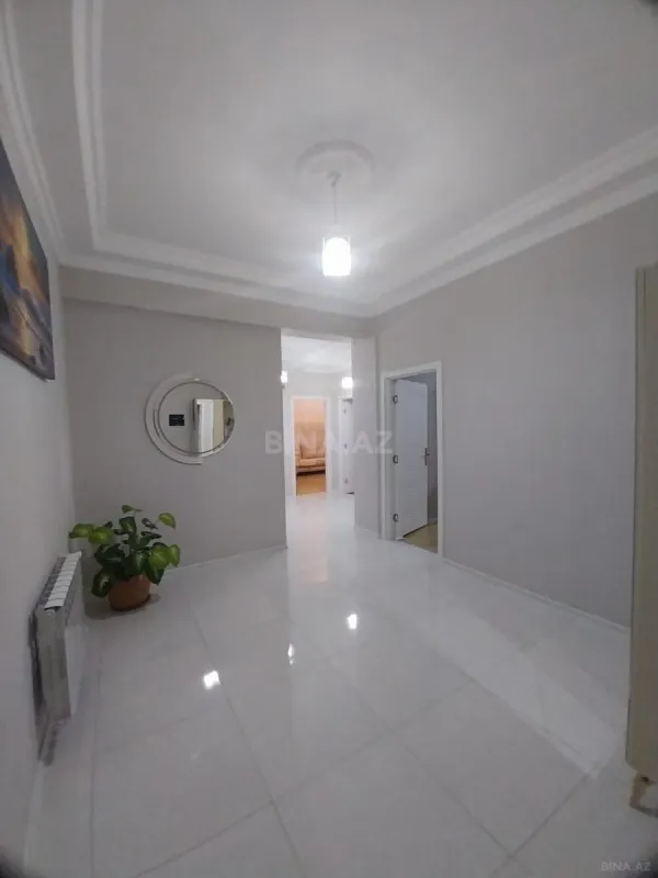 Kirayə verilir 3 otaqlı mənzil 110 m²