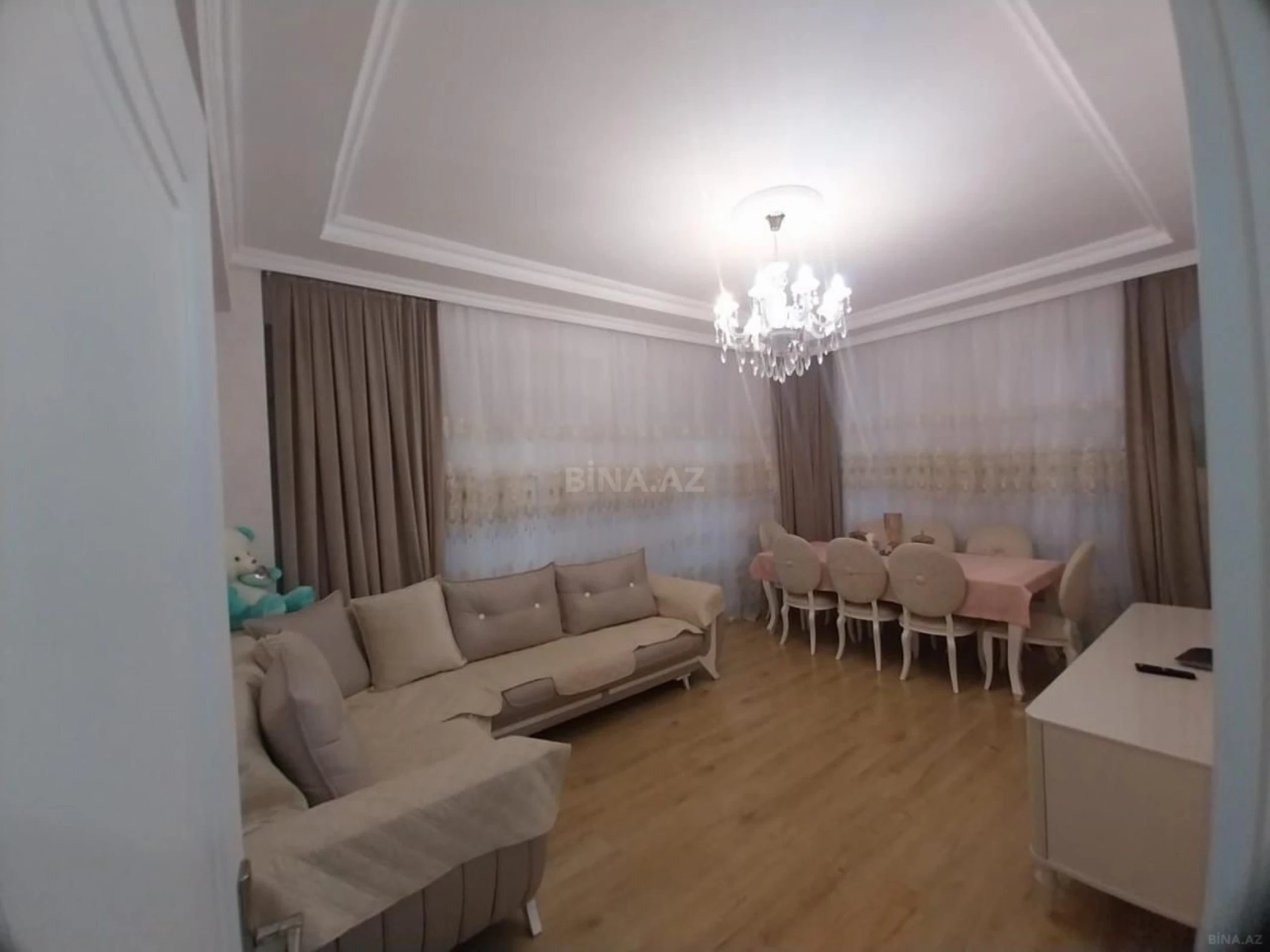 Kirayə verilir 3 otaqlı mənzil 110 m²