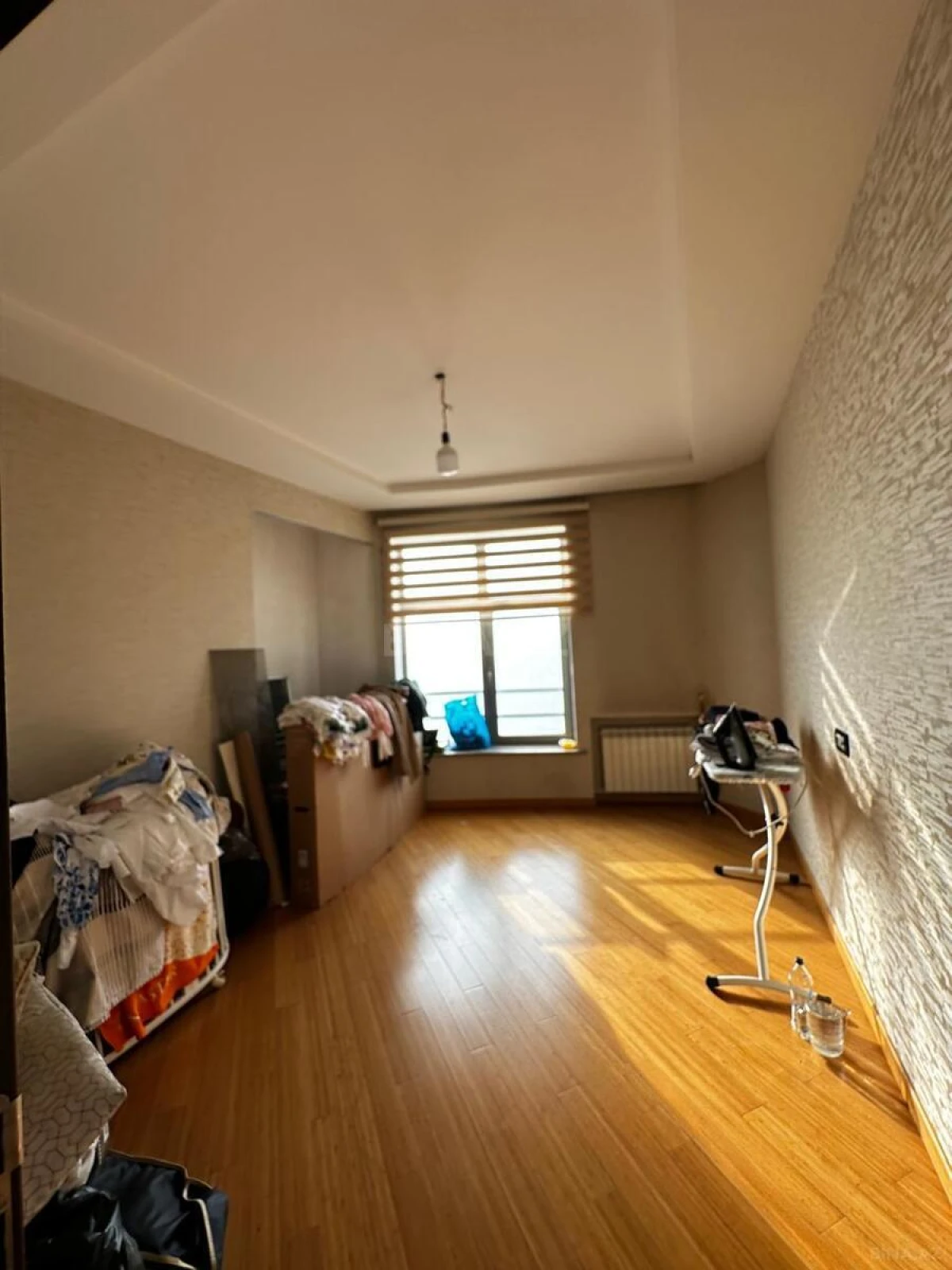 Satılır 5 otaqlı mənzil 400 m²