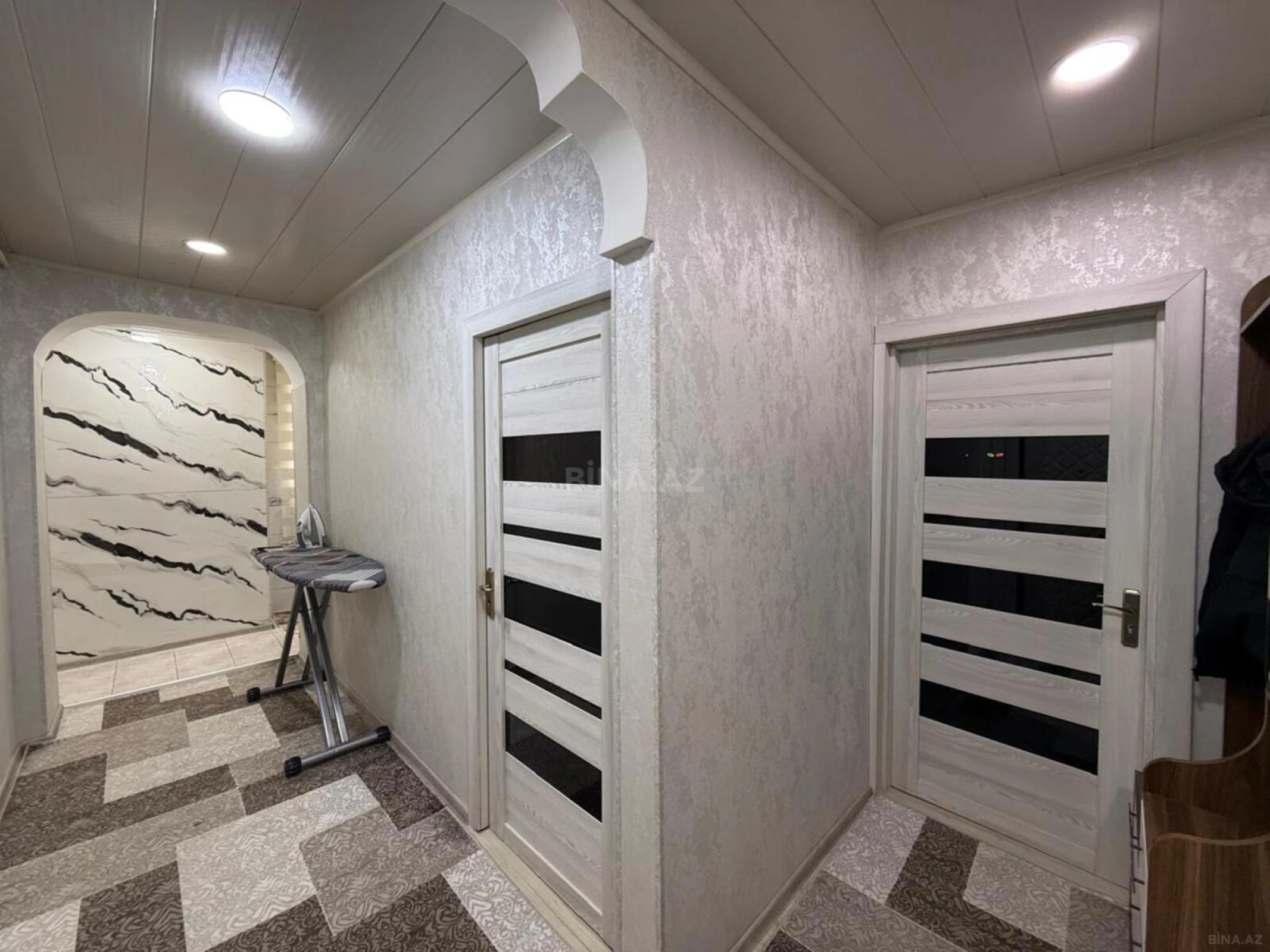 Satılır 3 otaqlı mənzil 65 m²