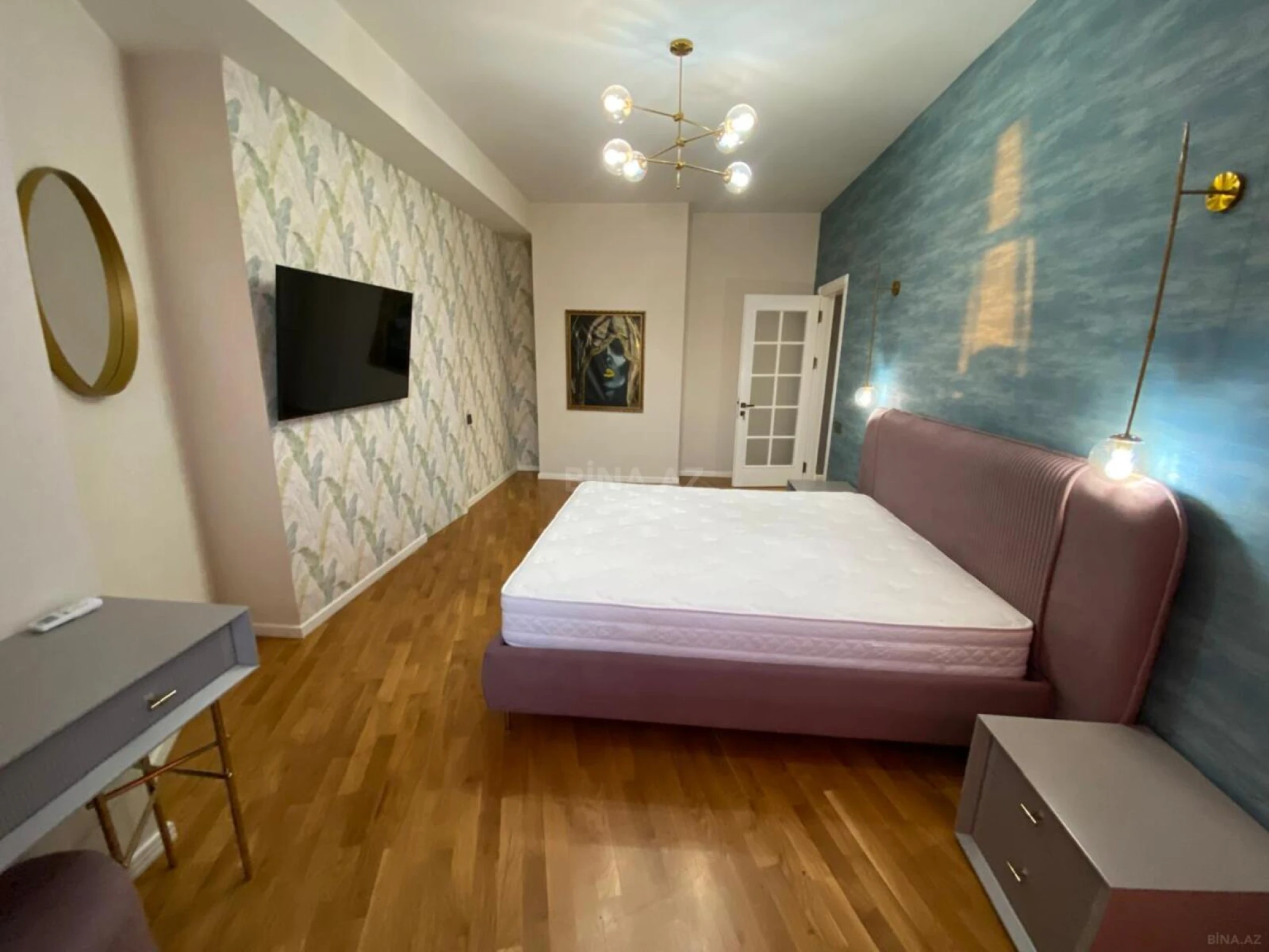 Kirayə verilir 4 otaqlı mənzil 175 m²